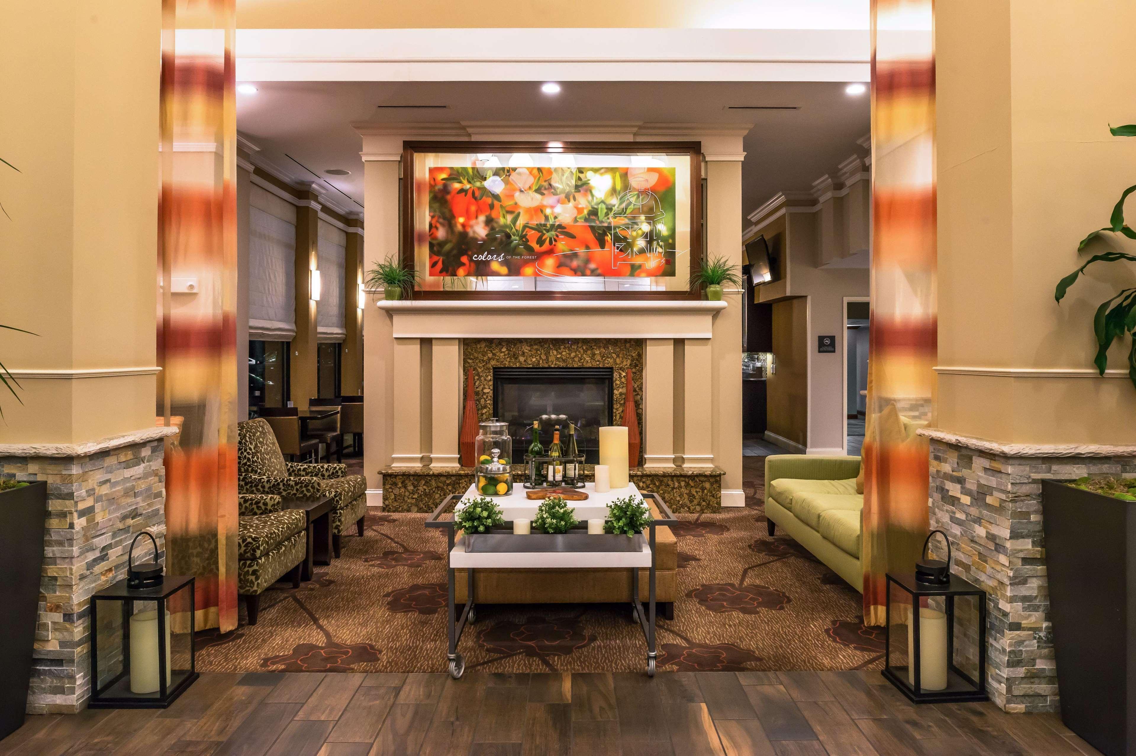Hilton Garden Inn Detroit Southfield Exteriör bild