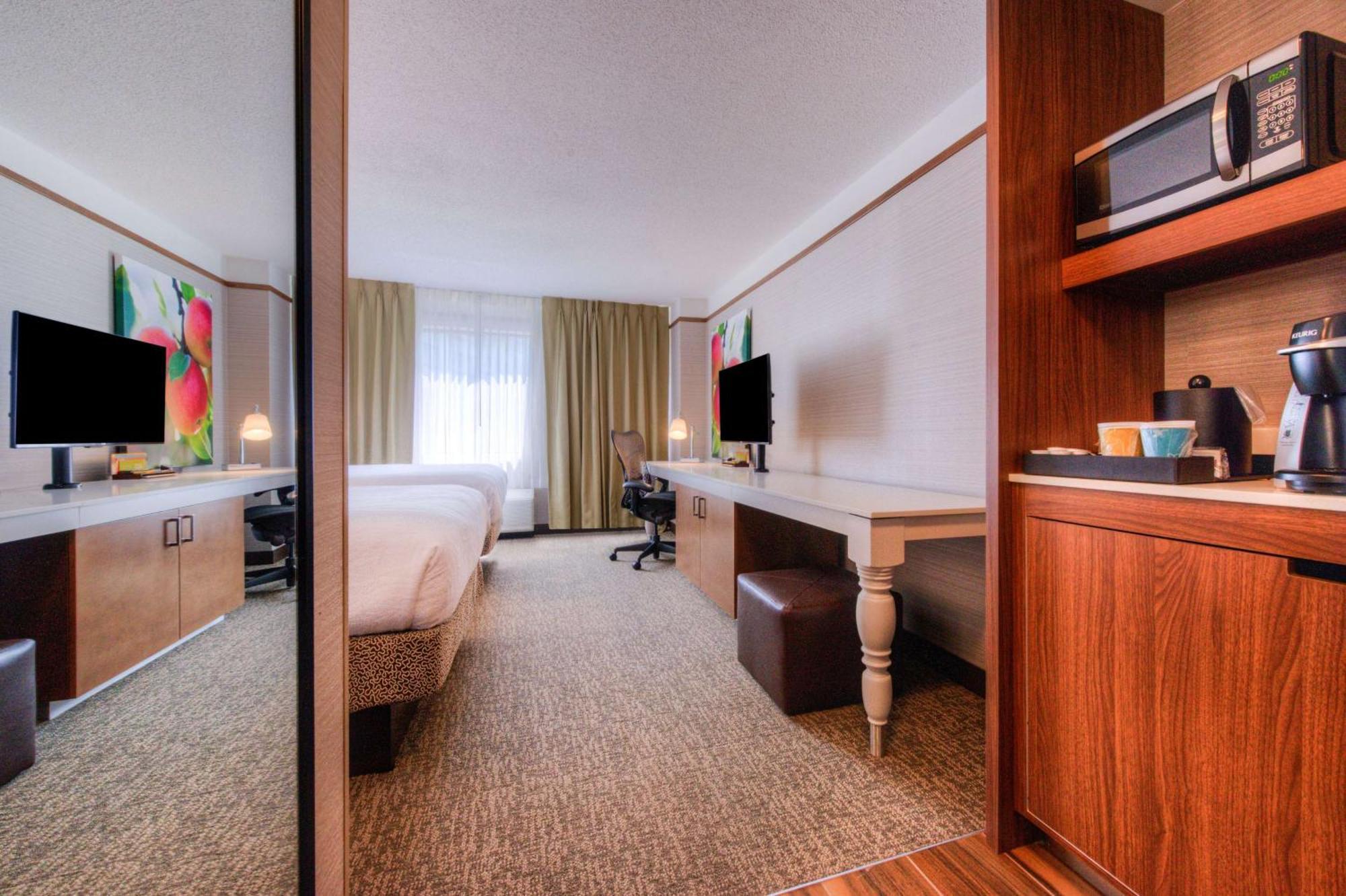 Hilton Garden Inn Detroit Southfield Exteriör bild
