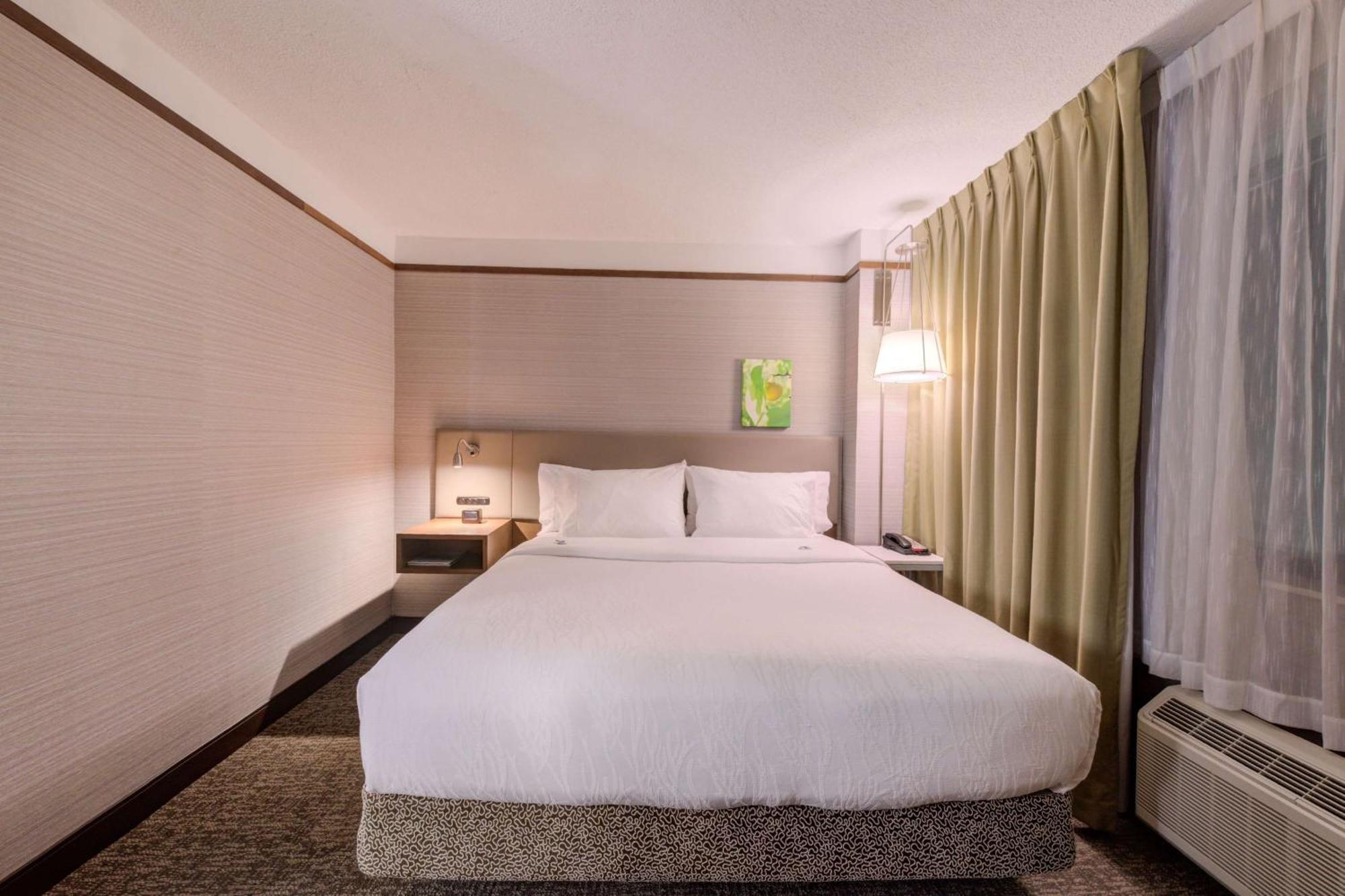 Hilton Garden Inn Detroit Southfield Exteriör bild